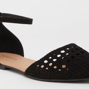 Torrid BLACK WOVEN POINTED TOE FLAT